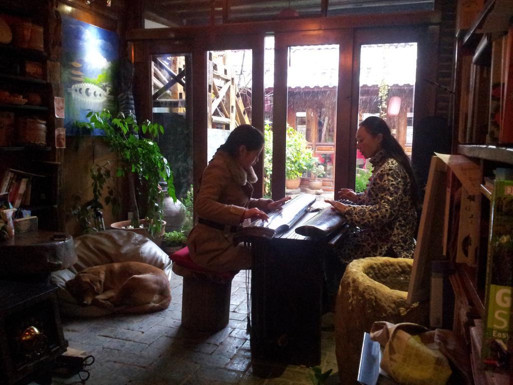 Lazy Tiger Inn Lijiang  Dış mekan fotoğraf